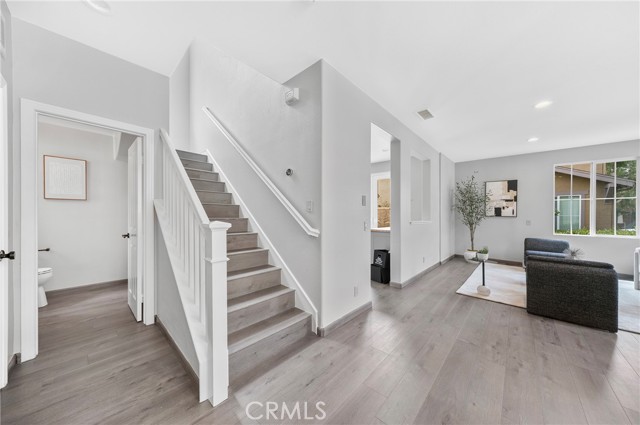 Detail Gallery Image 11 of 41 For 311 Nimbus, Tustin,  CA 92782 - 3 Beds | 2/1 Baths