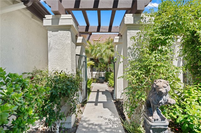 Detail Gallery Image 3 of 60 For 27345 via Capri, San Juan Capistrano,  CA 92675 - 2 Beds | 3 Baths