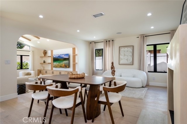 4 Bed Home for Sale in Sherman Oaks, California