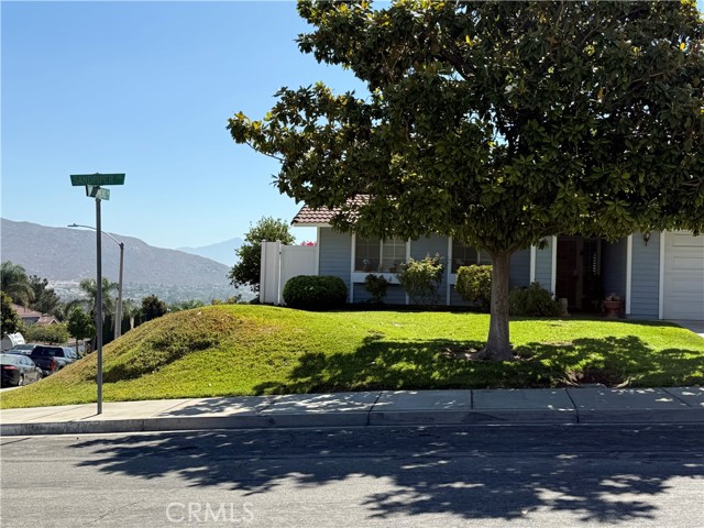 4092 Sandpiper Drive, Jurupa Valley CA: https://media.crmls.org/medias/161a80bc-d683-468f-925e-4fd24ef54917.jpg
