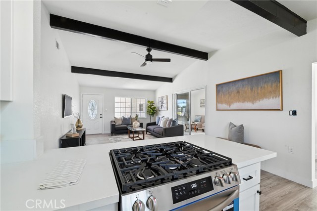910 S Kenmore Street, Anaheim CA: https://media.crmls.org/medias/161a96fe-dfb4-478a-8b9b-6edee679cae8.jpg