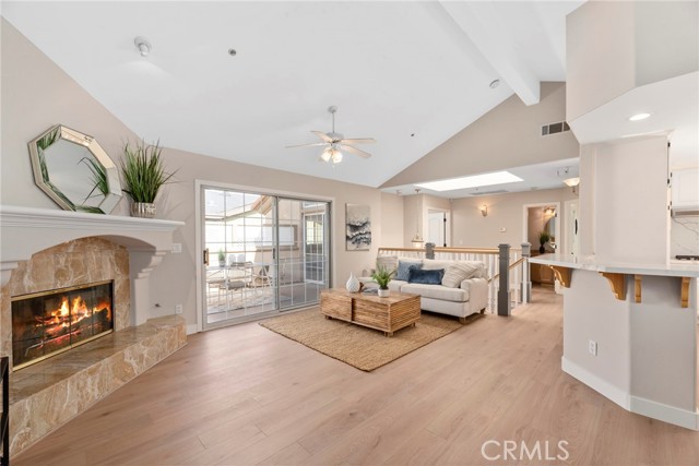 2514 Gates Avenue, Redondo Beach, California 90278, 3 Bedrooms Bedrooms, ,2 BathroomsBathrooms,Residential,Sold,Gates,SB22086525