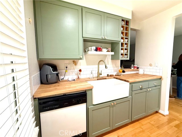 Detail Gallery Image 4 of 22 For 4107 Summertime Ln, Culver City,  CA 90230 - 1 Beds | 1 Baths