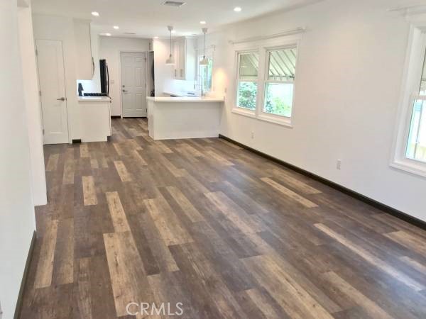 Detail Gallery Image 4 of 18 For 1110 1/2 N Benton Way, Los Angeles,  CA 90026 - 2 Beds | 2 Baths