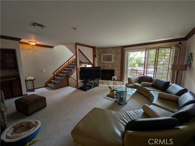Detail Gallery Image 3 of 26 For 1209 S Catalina Ave, Redondo Beach,  CA 90277 - 4 Beds | 3/1 Baths