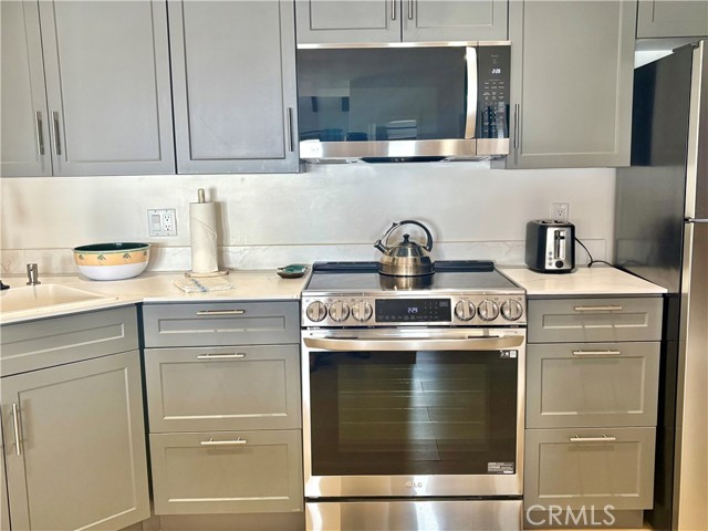 Detail Gallery Image 15 of 40 For 36 Camino De Flores, Avalon,  CA 90704 - 1 Beds | 1 Baths