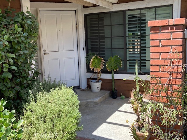 Detail Gallery Image 3 of 45 For 5930 Tampa Ave Mo302,  Tarzana,  CA 91356 - 3 Beds | 3/1 Baths