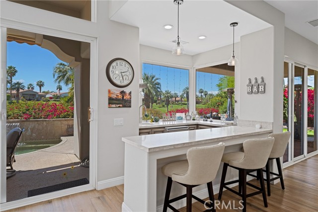 Detail Gallery Image 9 of 69 For 776 Mission Creek Dr, Palm Desert,  CA 92211 - 3 Beds | 3/1 Baths