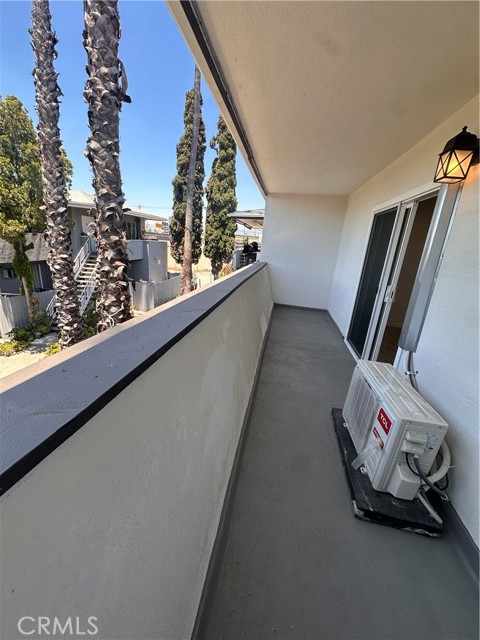 Front Image Thumbnail for CRBB25250254