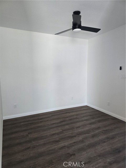 Detail Gallery Image 6 of 13 For 17748 Owen St, Fontana,  CA 92335 - 3 Beds | 1/1 Baths