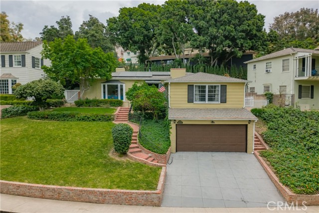 Detail Gallery Image 2 of 40 For 7002 Bryn Mawr Way, Whittier,  CA 90602 - 2 Beds | 2 Baths