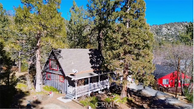 Detail Gallery Image 1 of 1 For 810 Edna St, Wrightwood,  CA 92397 - 3 Beds | 2 Baths