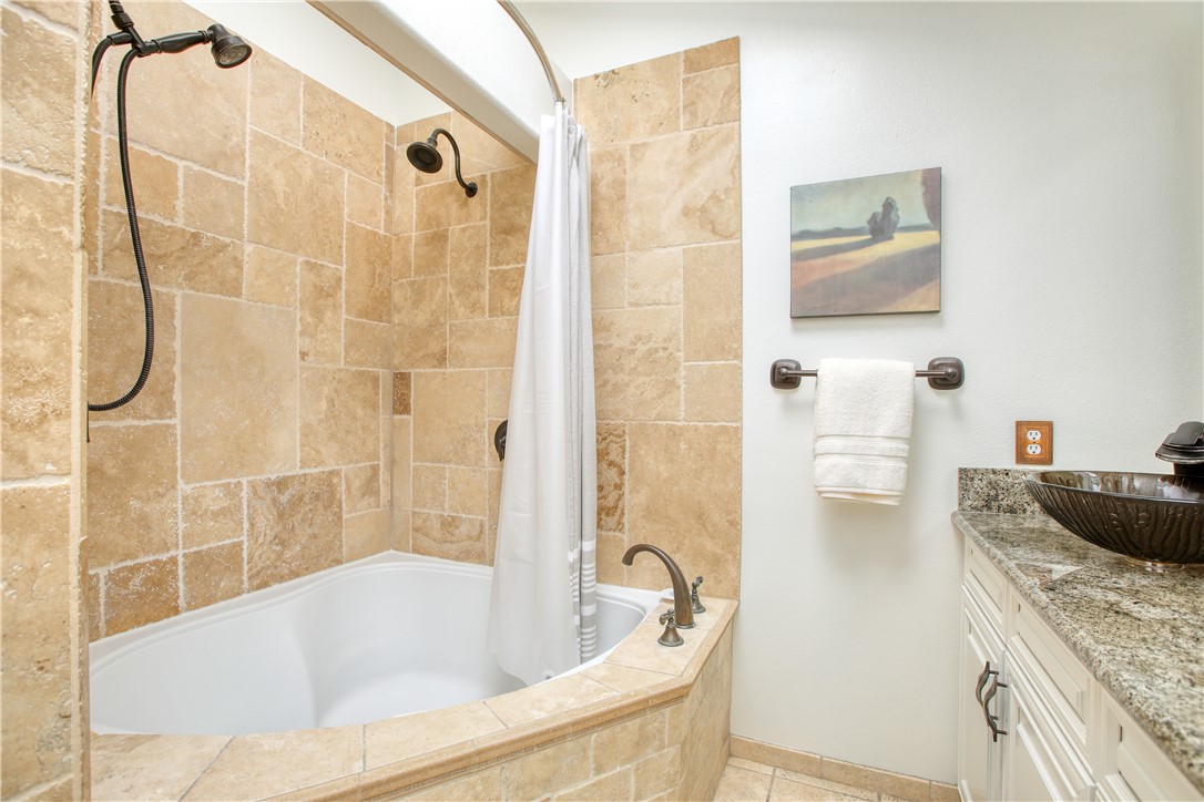 Detail Gallery Image 41 of 59 For 247 Santa Fe Ave, Pismo Beach,  CA 93449 - 3 Beds | 2/1 Baths