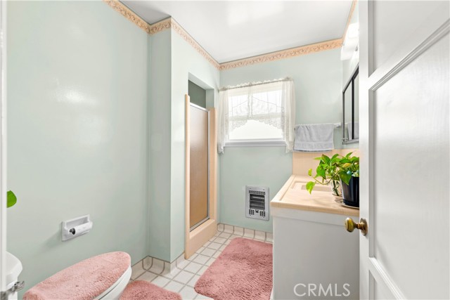 Detail Gallery Image 14 of 16 For 10608 Beak Ave, South Gate,  CA 90280 - 3 Beds | 2 Baths
