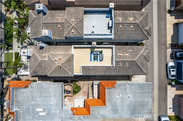 311 22nd Street, Huntington Beach CA: https://media.crmls.org/medias/161ecb7d-7ecc-4d42-ace9-fb698f05d21b.jpg