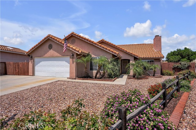 29331 Mawr Court, Menifee CA: https://media.crmls.org/medias/161f1902-64bf-4be9-b0cb-199ef1497a9b.jpg