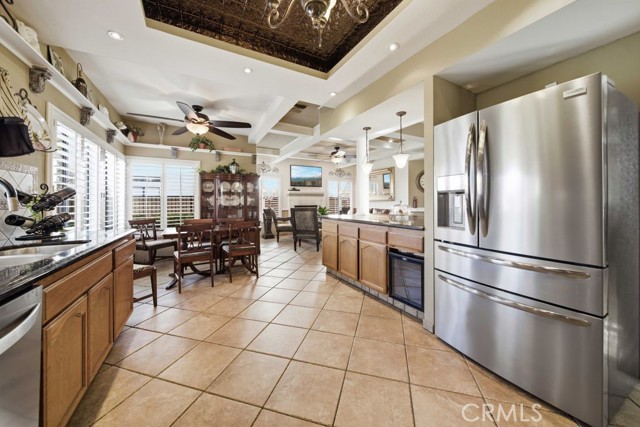 Detail Gallery Image 17 of 62 For 5633 W Avenue L2, Lancaster,  CA 93536 - 4 Beds | 3 Baths