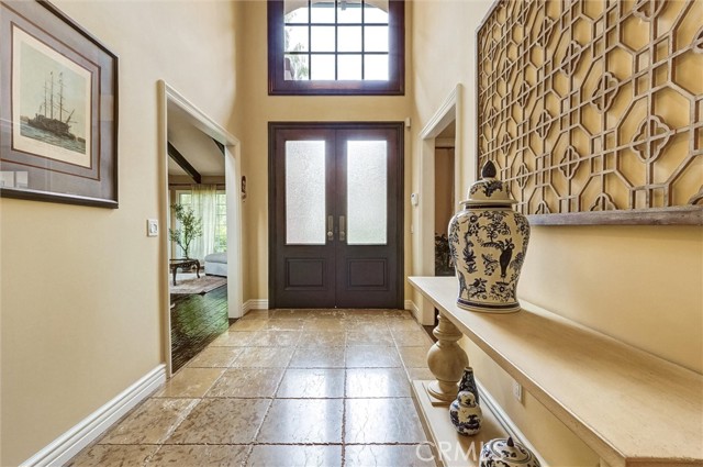 Detail Gallery Image 6 of 65 For 4751 Topeka Dr, Tarzana,  CA 91356 - 5 Beds | 6 Baths