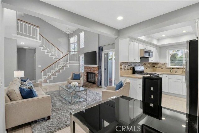 Detail Gallery Image 5 of 55 For 1540 Potomac, West Covina,  CA 91791 - 2 Beds | 2/1 Baths