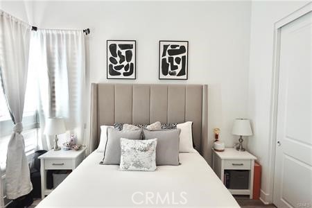 https://media.crmls.org/medias/16219ef6-93f9-4620-8988-b667702dd950.jpg?preset=X-Large