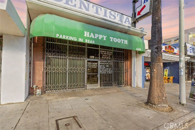 6624 Van Nuys Boulevard, Van Nuys CA: https://media.crmls.org/medias/1622d59d-b1b5-4e7e-9ffc-e621978d0479.jpg
