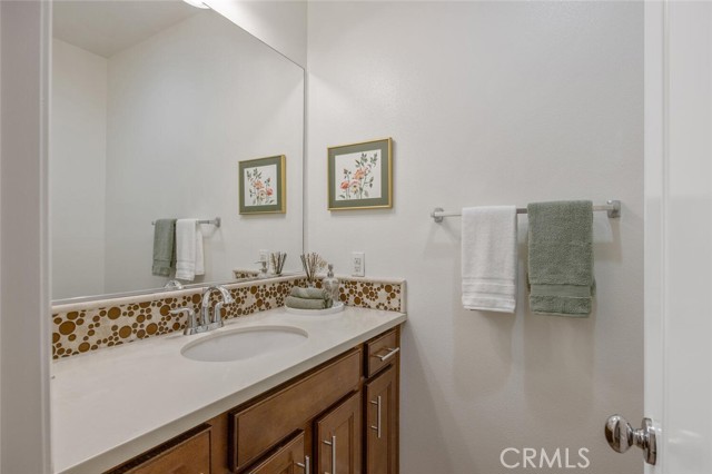 Detail Gallery Image 19 of 42 For 24923 Hearth Ct, Valencia,  CA 91354 - 4 Beds | 3/1 Baths