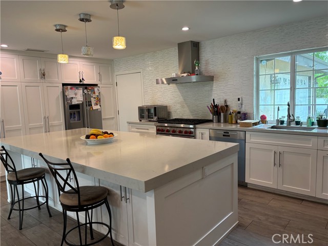 Detail Gallery Image 18 of 52 For 27069 Helmond Dr, Calabasas,  CA 91301 - 6 Beds | 4/1 Baths