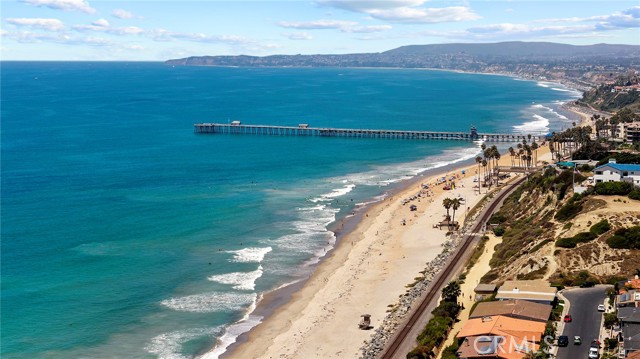 256 Avenida Madrid, San Clemente CA: https://media.crmls.org/medias/16233e31-a299-420d-b978-7e83008e5675.jpg