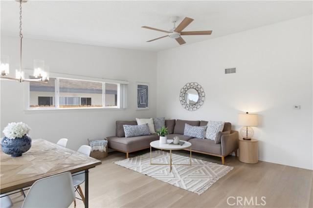 Detail Gallery Image 10 of 61 For 23452 Kathryn Ave, Torrance,  CA 90505 - 4 Beds | 2 Baths