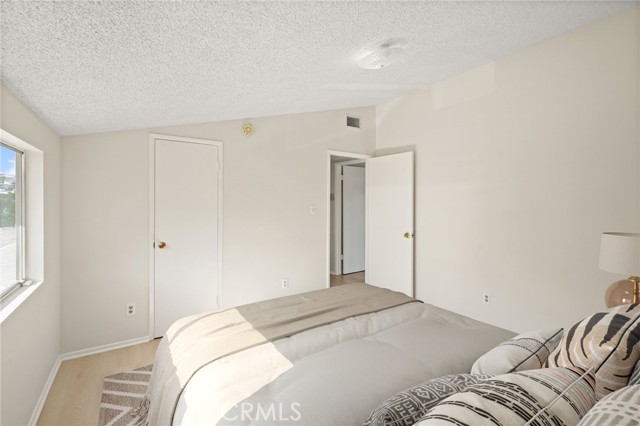 Detail Gallery Image 39 of 64 For 5932 Ellenview Ave, Woodland Hills,  CA 91367 - 5 Beds | 4 Baths