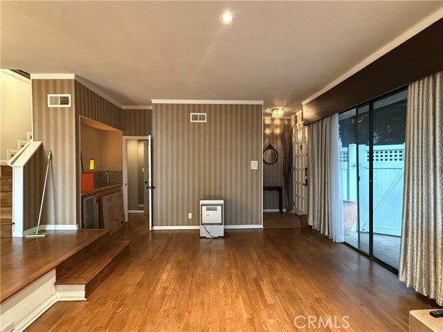 1224 S Saltair Avenue, Los Angeles CA: https://media.crmls.org/medias/1623a5c6-b7fd-47fe-aa6a-4b2474d4ea43.jpg