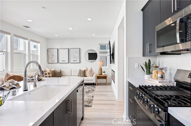 Detail Gallery Image 12 of 59 For 39532 Tannat Dr, Temecula,  CA 92591 - 4 Beds | 3 Baths