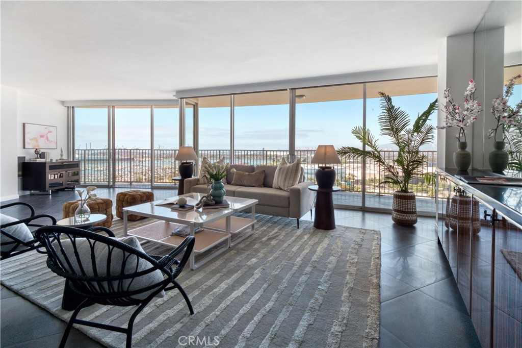700 E Ocean Boulevard #2508