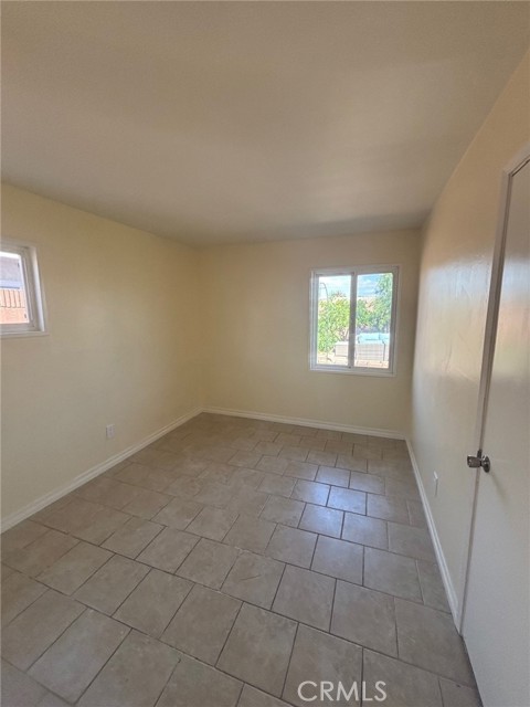 Detail Gallery Image 9 of 20 For 1402 Stevely Ave, Long Beach,  CA 90815 - 3 Beds | 2 Baths