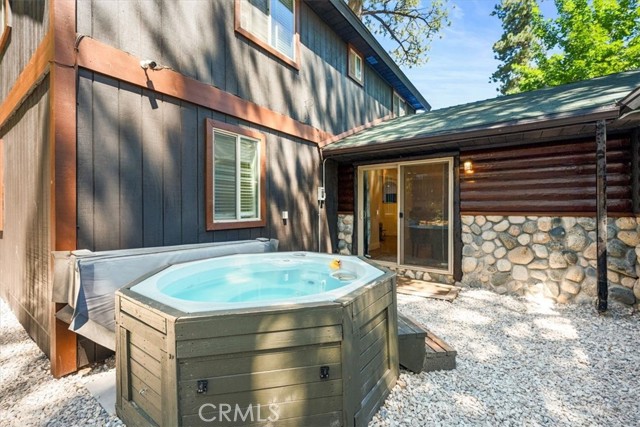 Detail Gallery Image 23 of 30 For 39965 Hillcrest, Big Bear Lake,  CA 92315 - 4 Beds | 2 Baths