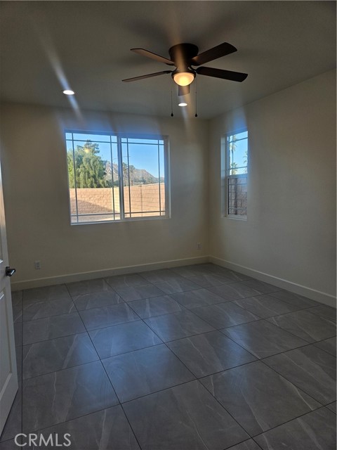 Detail Gallery Image 8 of 13 For 5151 Peony Ct, Riverside,  CA 92556 - 4 Beds | 2/1 Baths