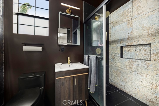 Detail Gallery Image 12 of 25 For 1030 Vernon St, La Habra,  CA 90631 - 2 Beds | 2 Baths