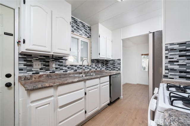 Detail Gallery Image 12 of 24 For 1661 Puente Ave #15,  Baldwin Park,  CA 91706 - 2 Beds | 1 Baths