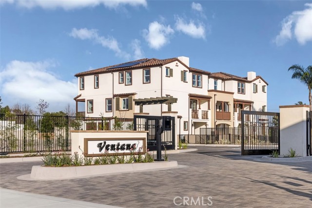 Detail Gallery Image 5 of 5 For 6651 via Vista, Pico Rivera,  CA 90660 - 2 Beds | 2/1 Baths