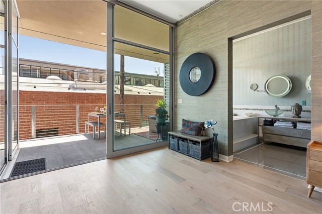 Detail Gallery Image 19 of 42 For 4080 Glencoe Ave #222,  Marina Del Rey,  CA 90292 - 2 Beds | 2 Baths