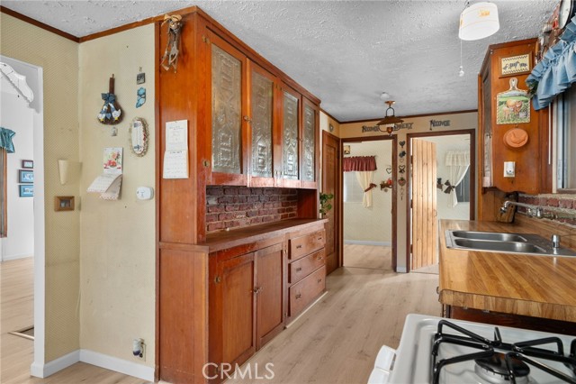 Detail Gallery Image 13 of 28 For 1371 Betty St, Wrightwood,  CA 92397 - 2 Beds | 1 Baths