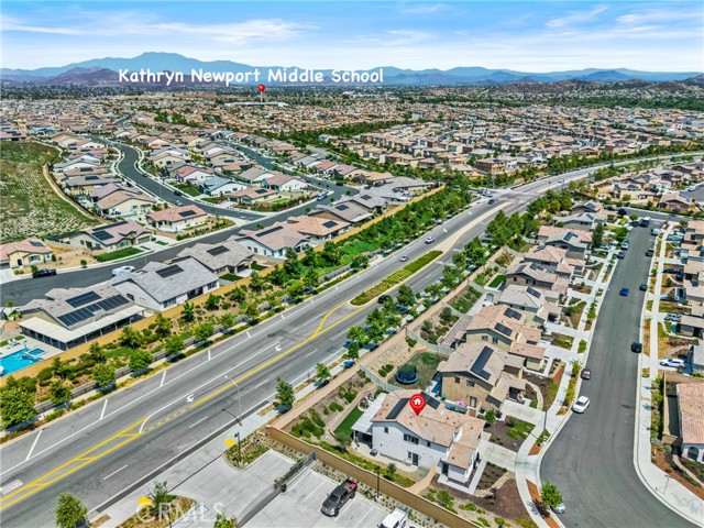 23982 Kerrigan Drive, Menifee CA: https://media.crmls.org/medias/162b502b-b65f-4bb8-a636-c10f23cde2ee.jpg