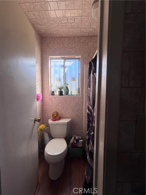 Detail Gallery Image 8 of 15 For 5625 Arden, San Bernardino,  CA 92404 - 4 Beds | 3 Baths