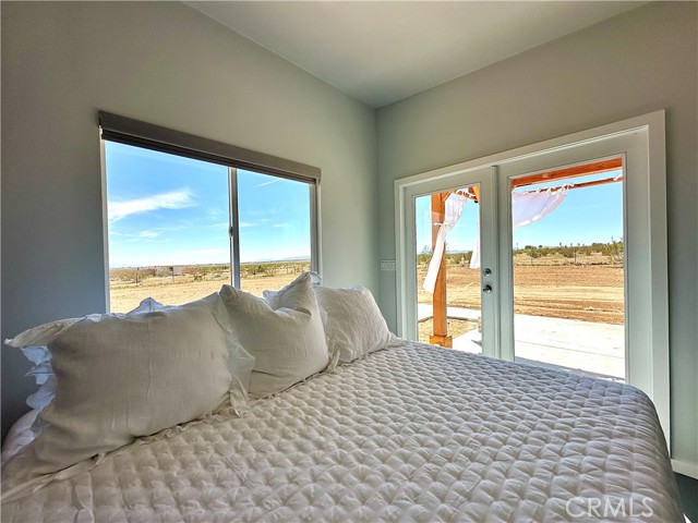 Detail Gallery Image 3 of 52 For 2250 Delgada Ave, Landers,  CA 92285 - 1 Beds | 1 Baths