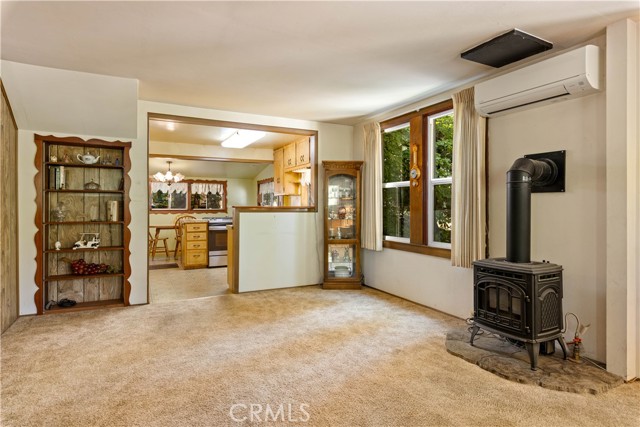 10899 Highway 175, Kelseyville CA: https://media.crmls.org/medias/162c2ed5-6c65-4d7c-8d55-270428b713be.jpg