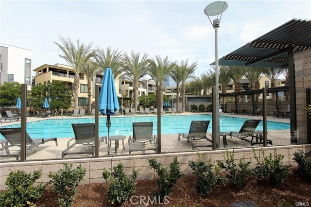 Detail Gallery Image 32 of 37 For 174 Tribeca, Irvine,  CA 92612 - 2 Beds | 2 Baths