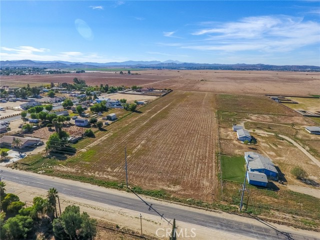 Detail Gallery Image 2 of 12 For 23366 Pico Ave, Nuevo,  CA 92567 - – Beds | – Baths