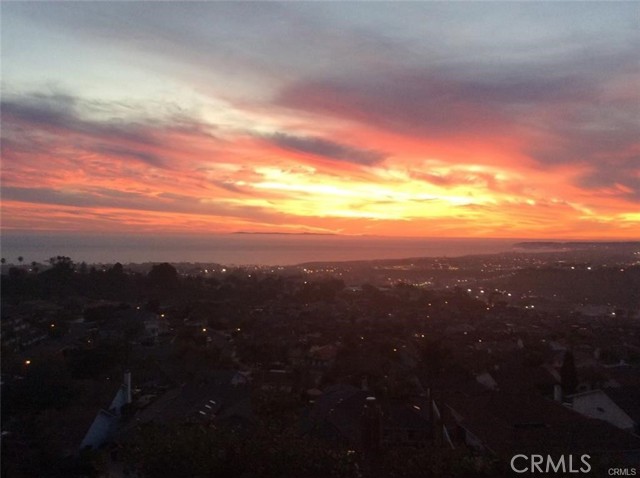 723 Avenida Presidio, San Clemente CA: https://media.crmls.org/medias/162dc992-58e4-4192-8765-2c2863f70ab2.jpg