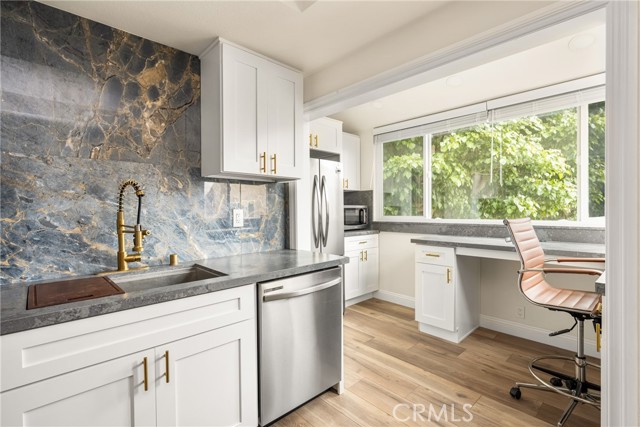 17110 Bluewater Lane, Huntington Beach CA: https://media.crmls.org/medias/162e6b50-05f2-4f30-a413-1dcbb8d942be.jpg
