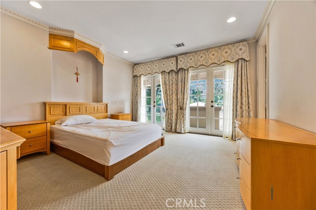 Detail Gallery Image 35 of 69 For 2280 S Oak Knoll Ave, San Marino,  CA 91108 - 5 Beds | 7 Baths